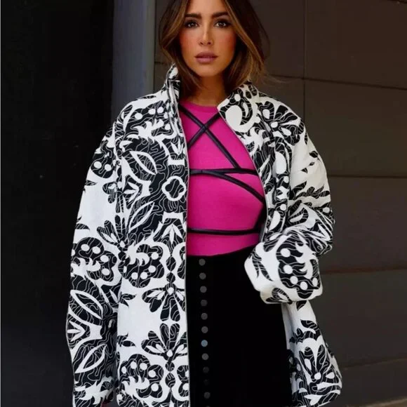 ZARA Printed Quilted Jacket Coat Size S Ecru White Black Floral
